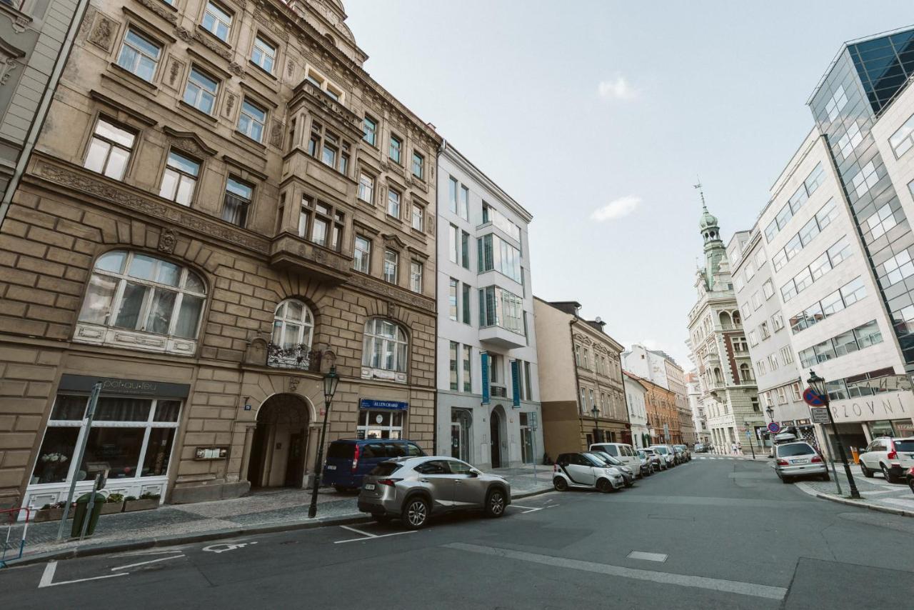 Lil Apartment With Tyn Cathedral View, Parking & Ac براغ المظهر الخارجي الصورة