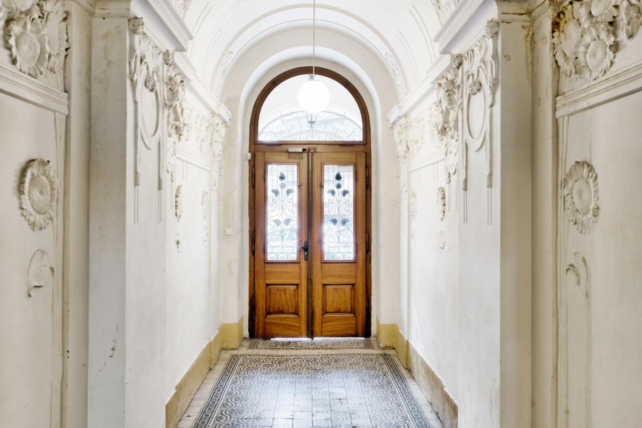 Lil Apartment With Tyn Cathedral View, Parking & Ac براغ المظهر الخارجي الصورة